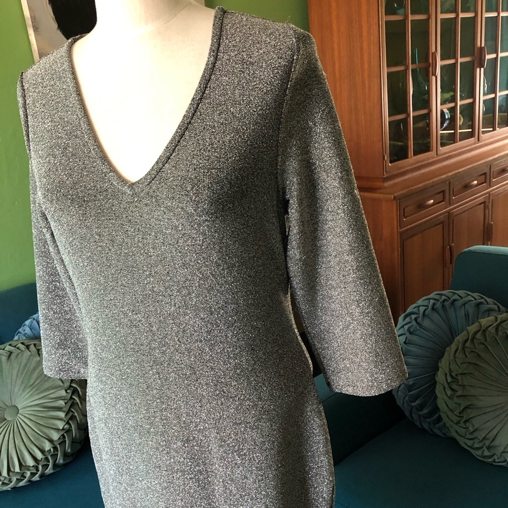 Silver Sparkle dress - Picture 4 of 9